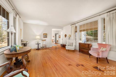 226 School Road Asheville NC 28806