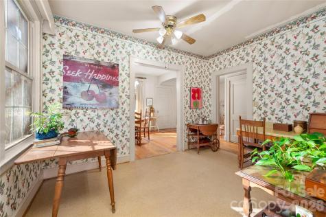 226 School Road Asheville NC 28806