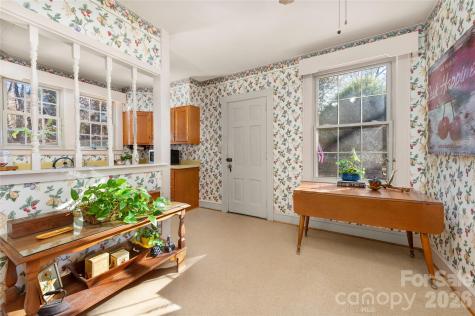 226 School Road Asheville NC 28806