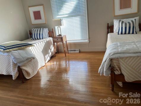 1140 Bevis Drive Charlotte NC 28209
