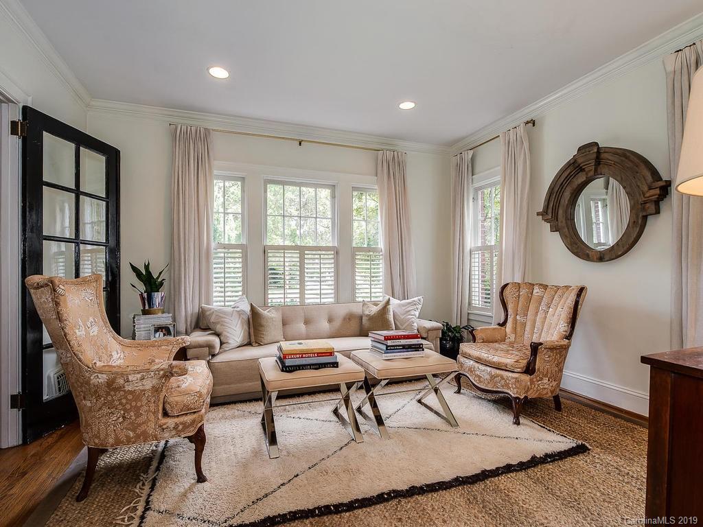 142 Altondale Avenue Charlotte NC 28207