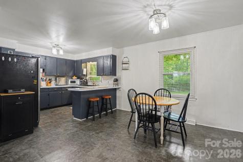 371 Sharon School Road Statesville NC 28677
