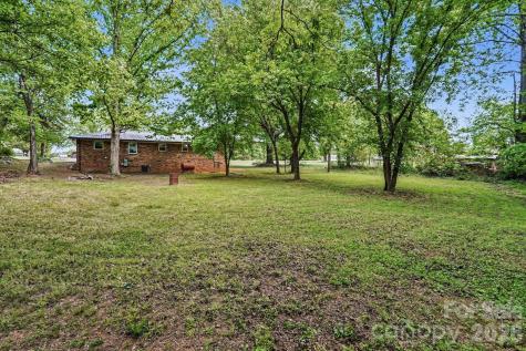 371 Sharon School Road Statesville NC 28677