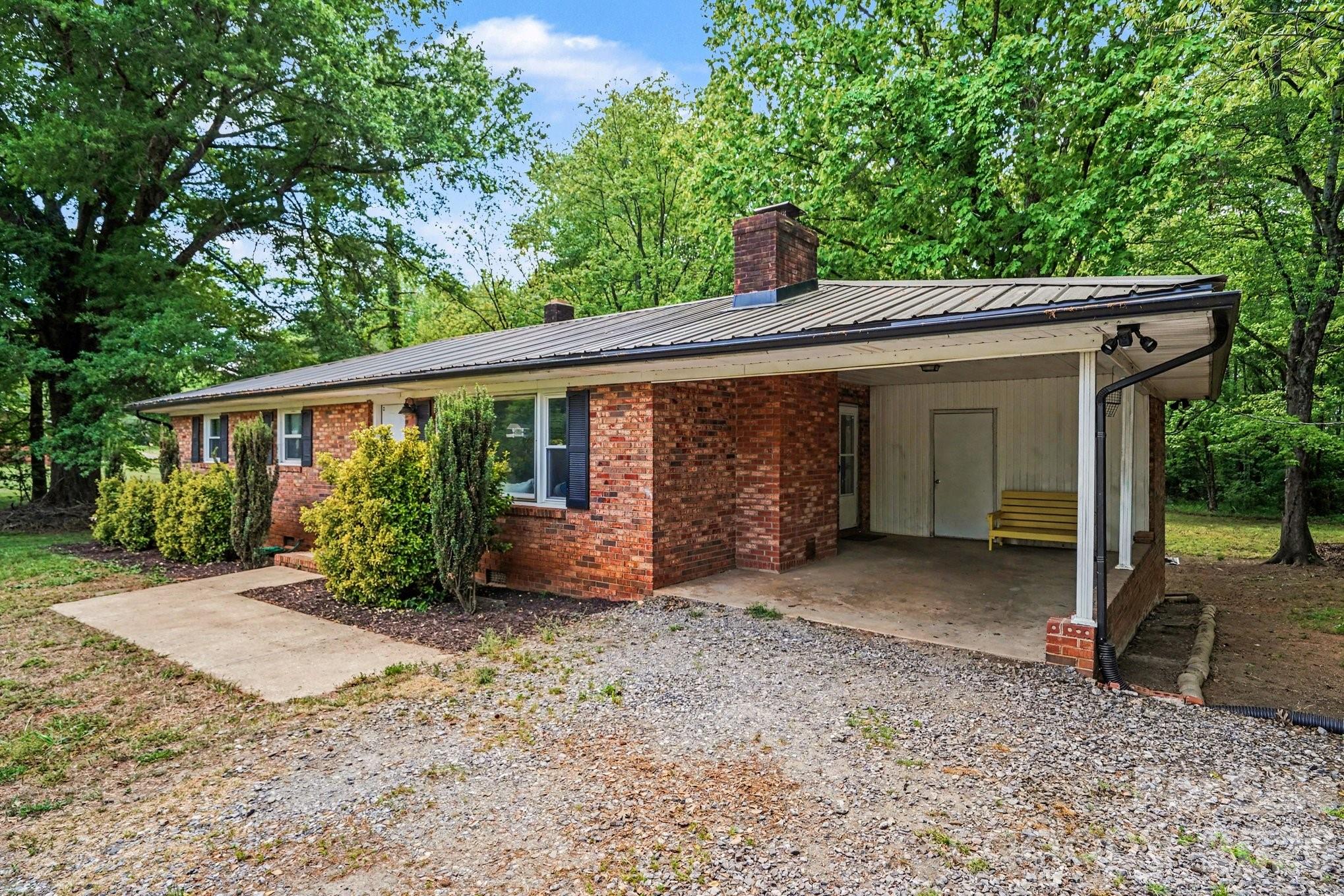 371 Sharon School Road Statesville NC 28677