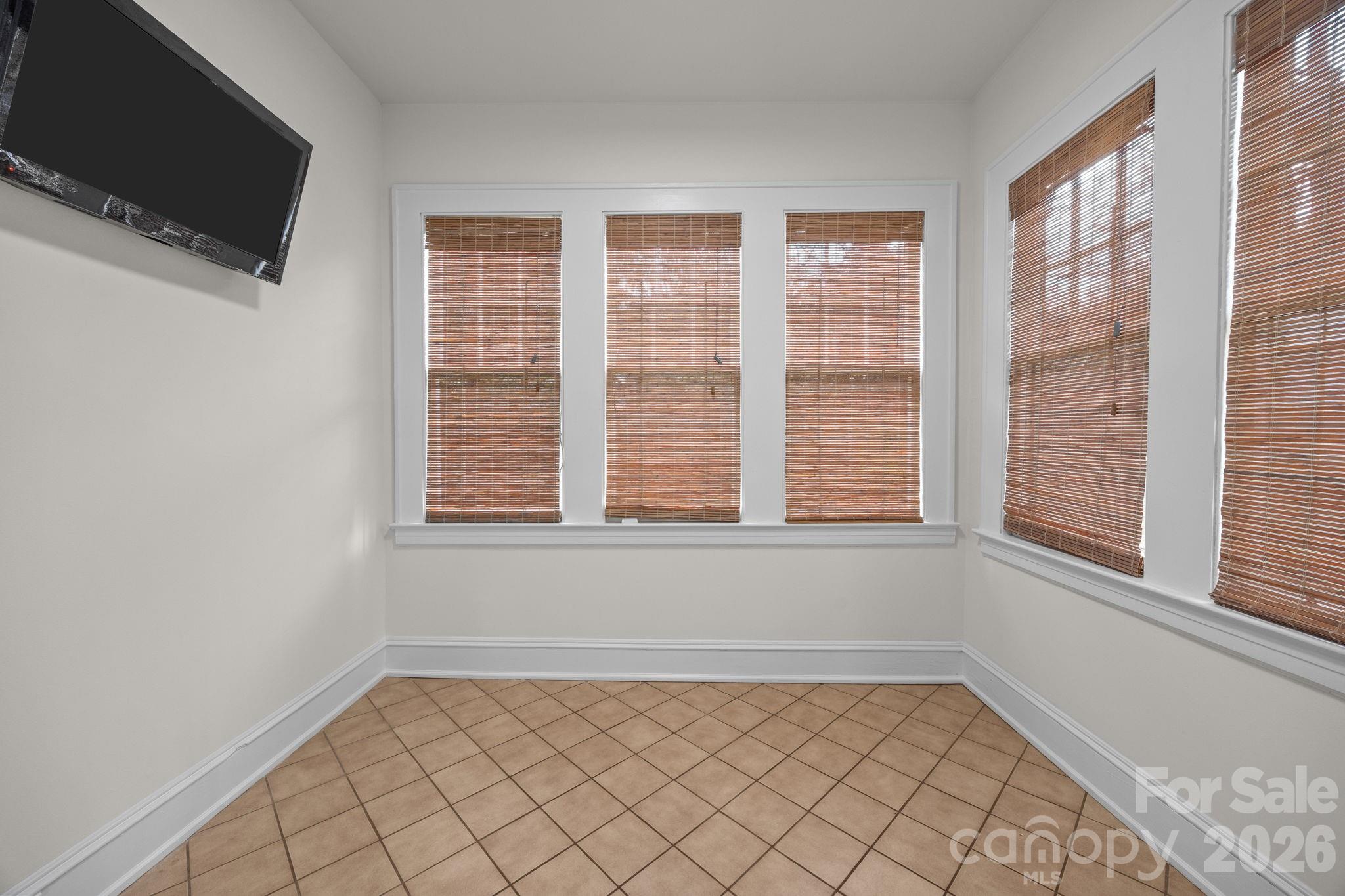 1508 Thomas Avenue Charlotte NC 28205
