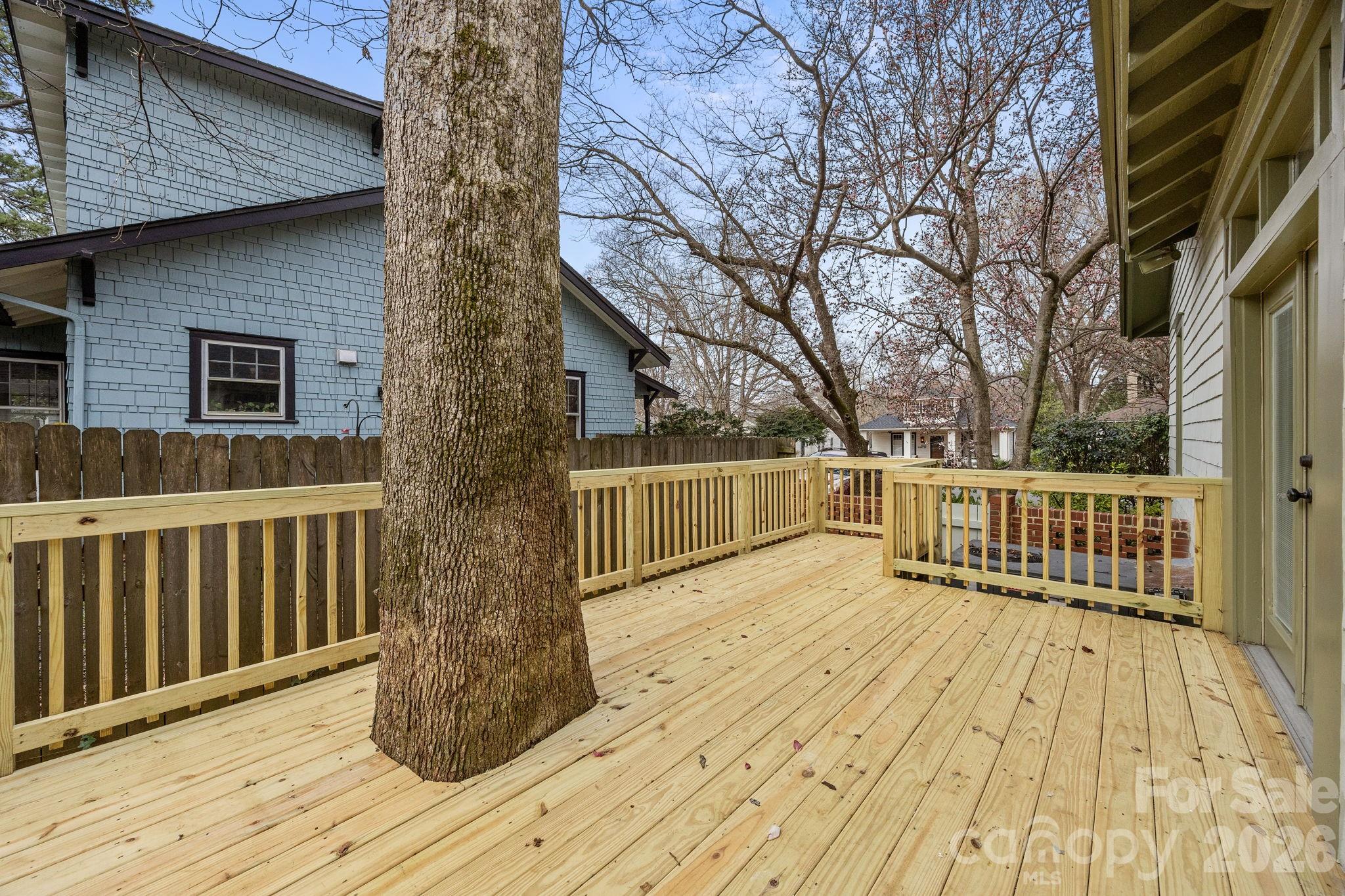 1508 Thomas Avenue Charlotte NC 28205