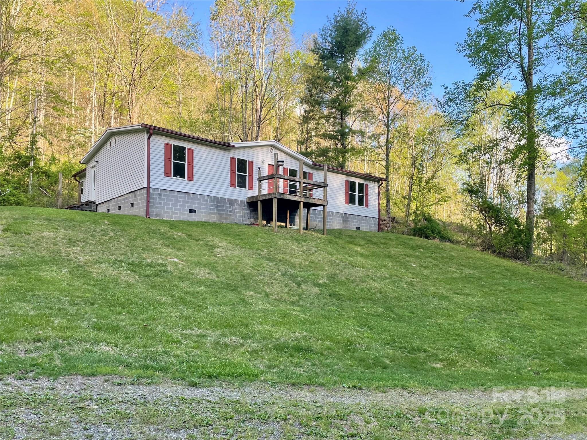 784 Fred Holcombe Road Mars Hill NC 28754