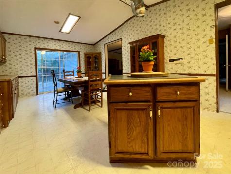 784 Fred Holcombe Road Mars Hill NC 28754