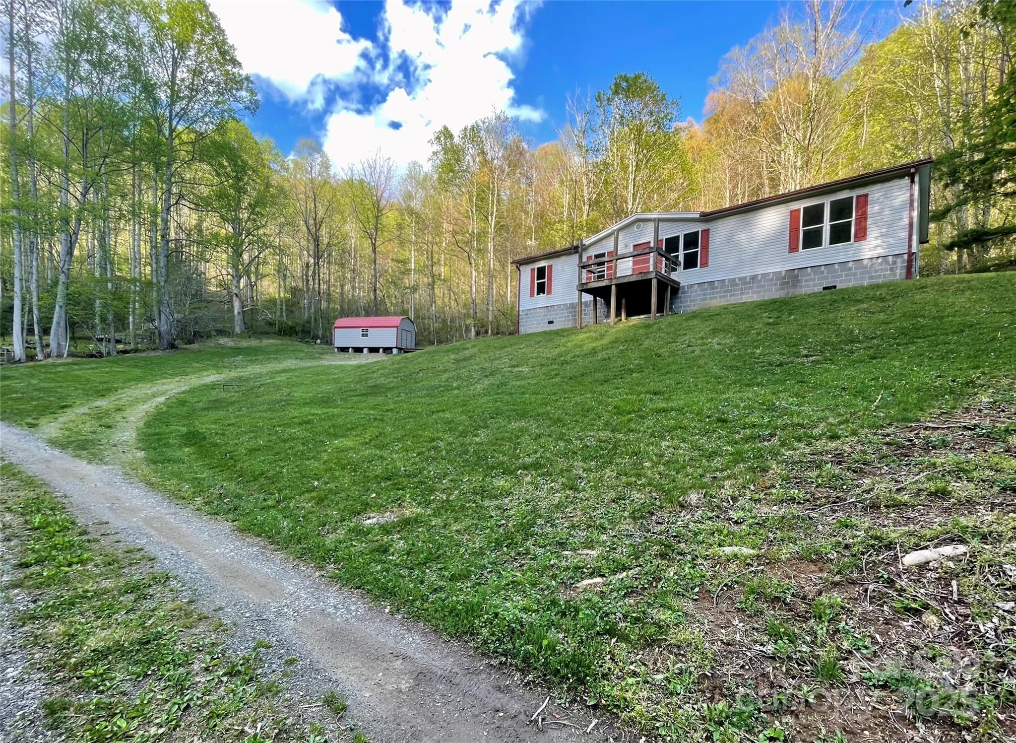 784 Fred Holcombe Road Mars Hill NC 28754