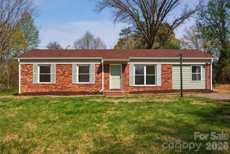 2016 Bryant Street Madison NC 27025