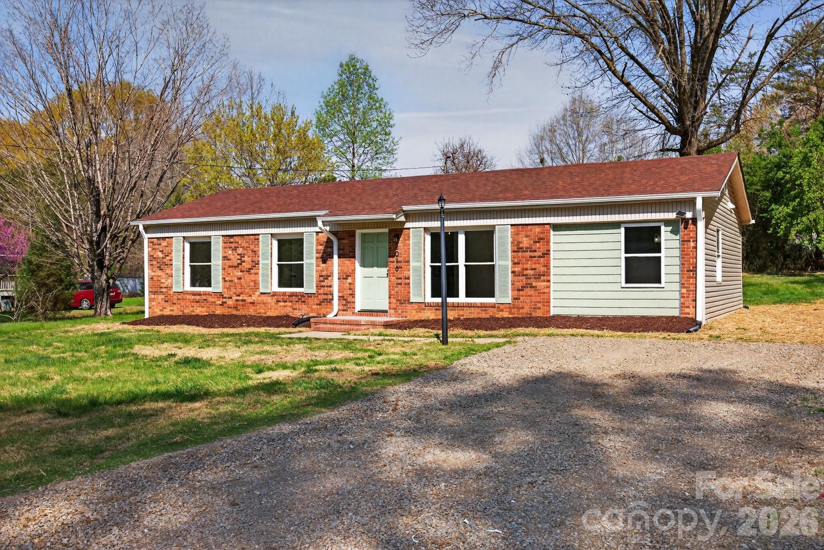 2016 Bryant Street Madison NC 27025