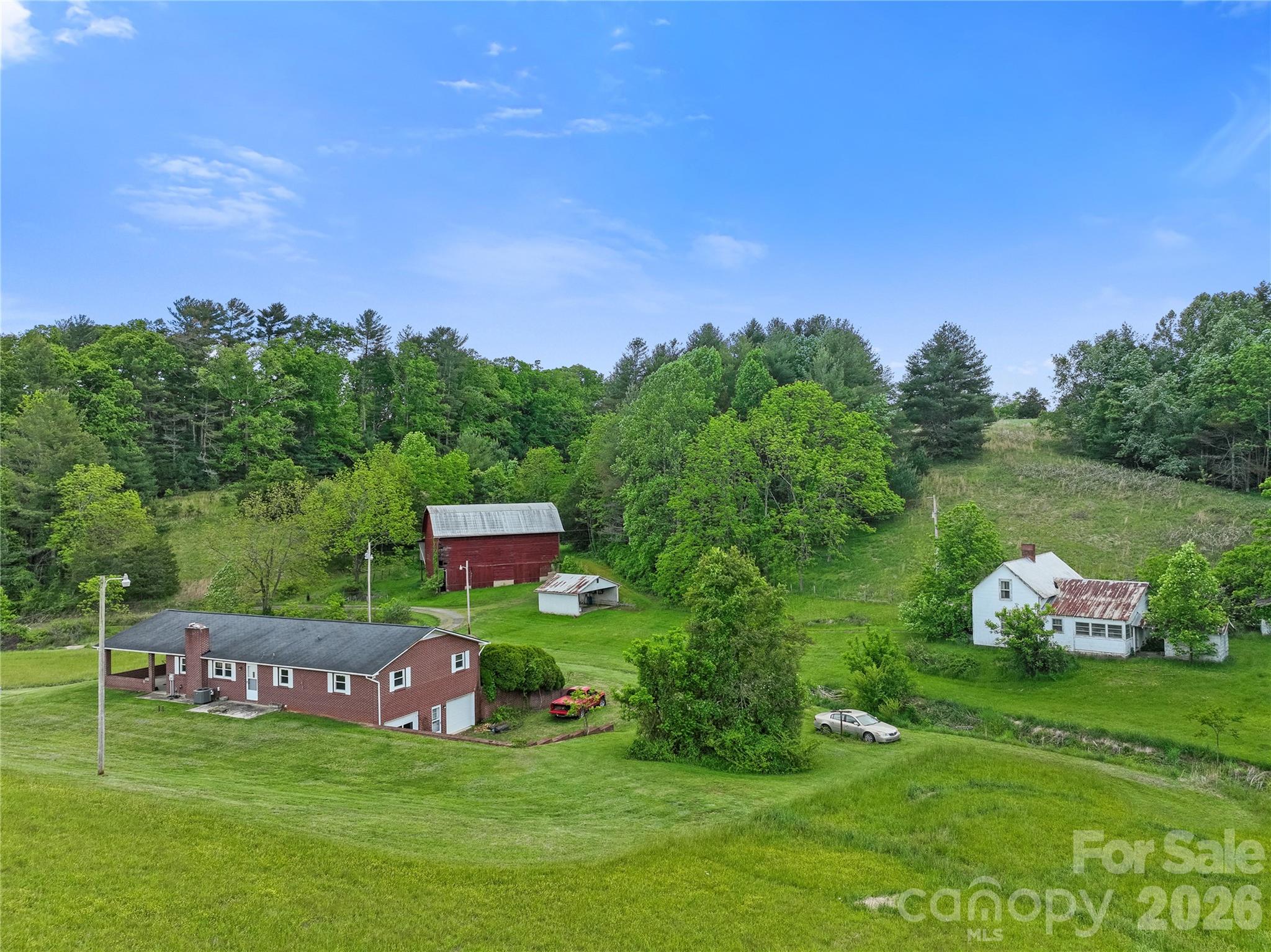 52 Will Smith Lane Leicester NC 28748