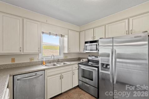 52 Will Smith Lane Leicester NC 28748