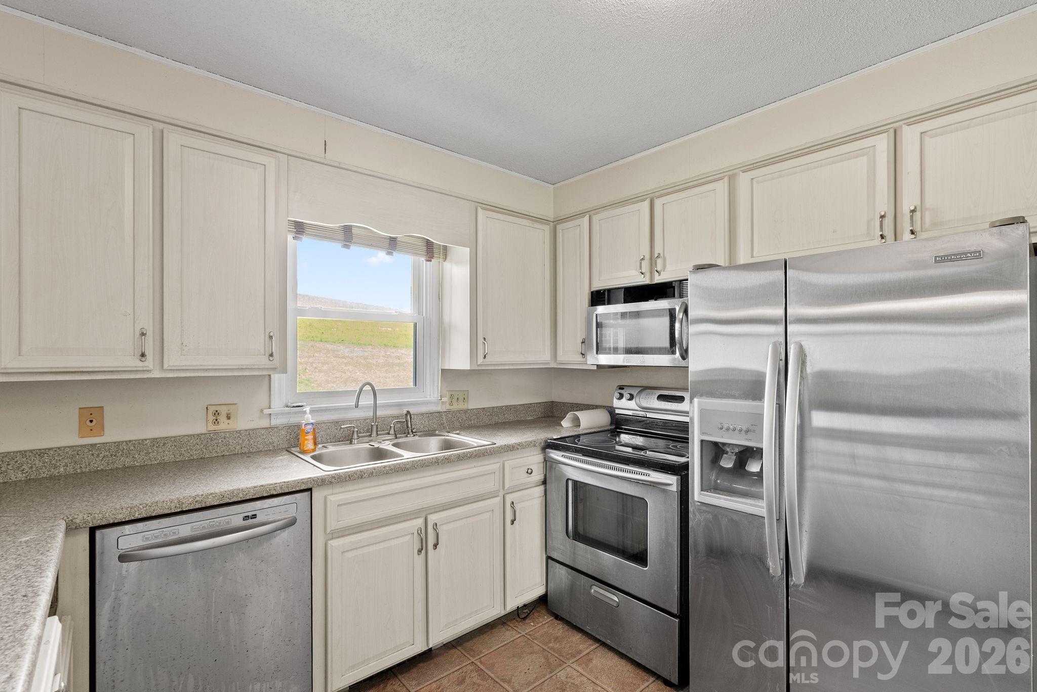 52 Will Smith Lane Leicester NC 28748