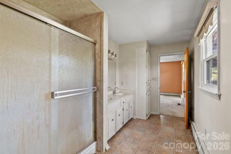 52 Will Smith Lane Leicester NC 28748