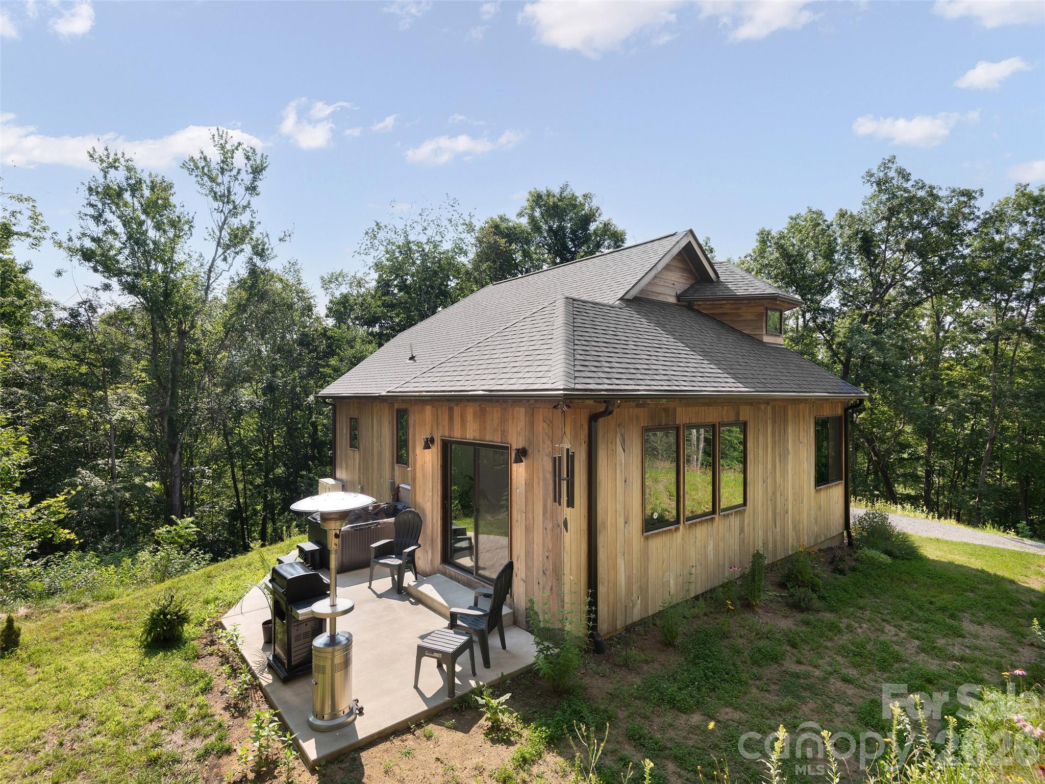 184 Sandys Home Place Mars Hill NC 28754