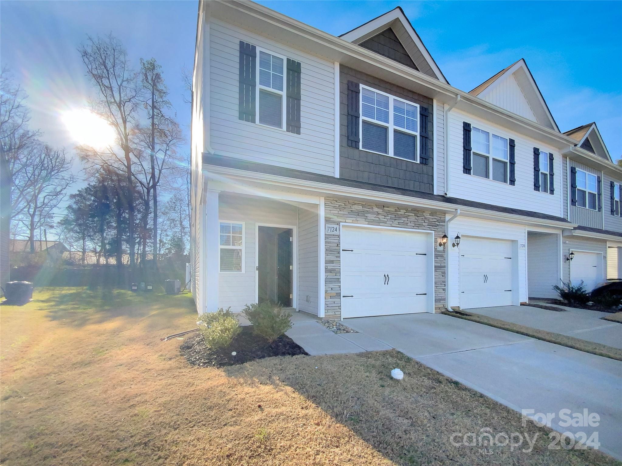 7124 Somerford Road Charlotte NC 28215