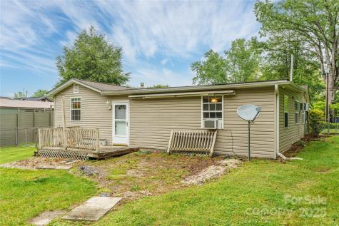 136 S Ridgeway Avenue Black Mountain NC 28711