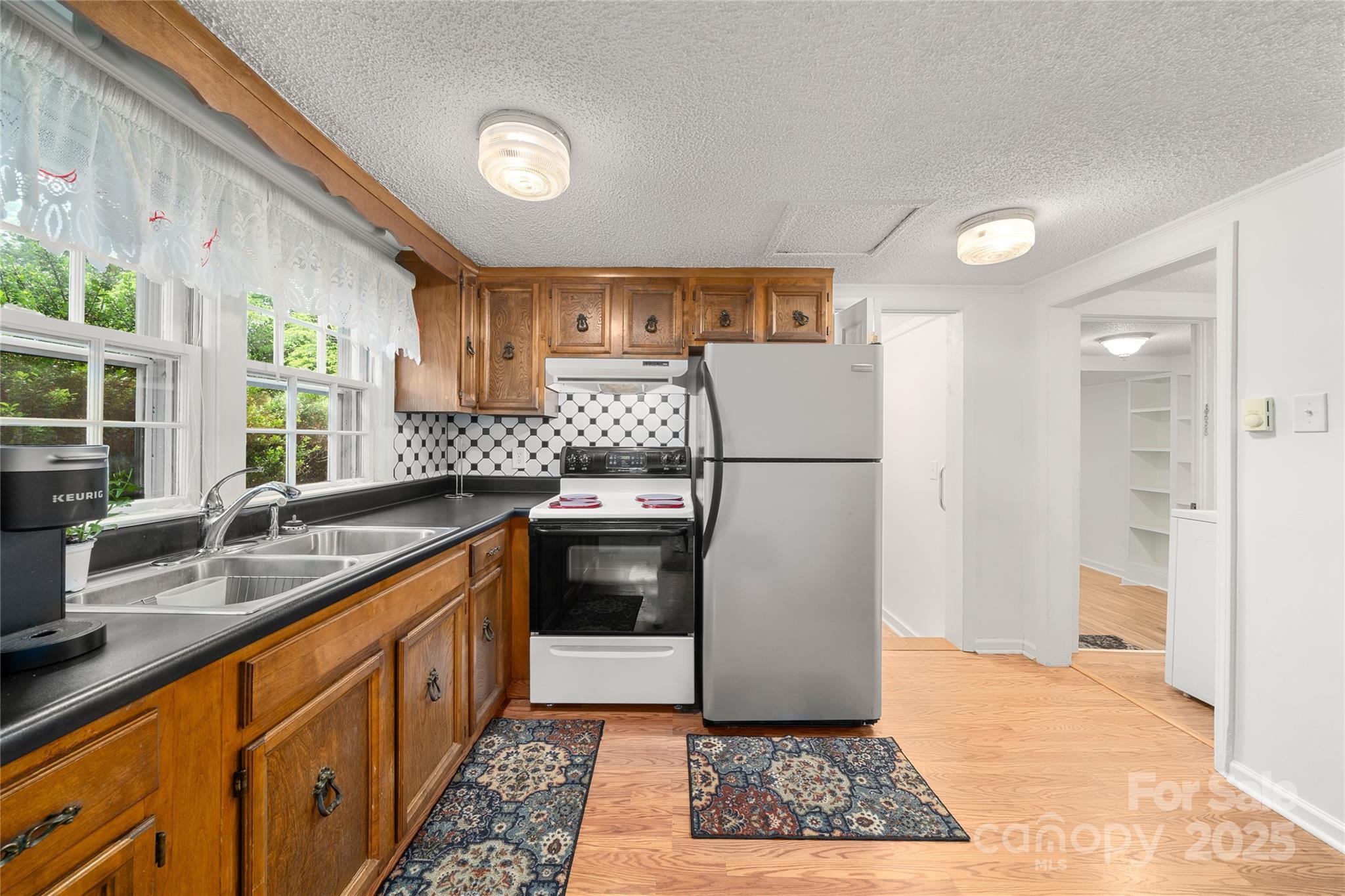 136 S Ridgeway Avenue Black Mountain NC 28711