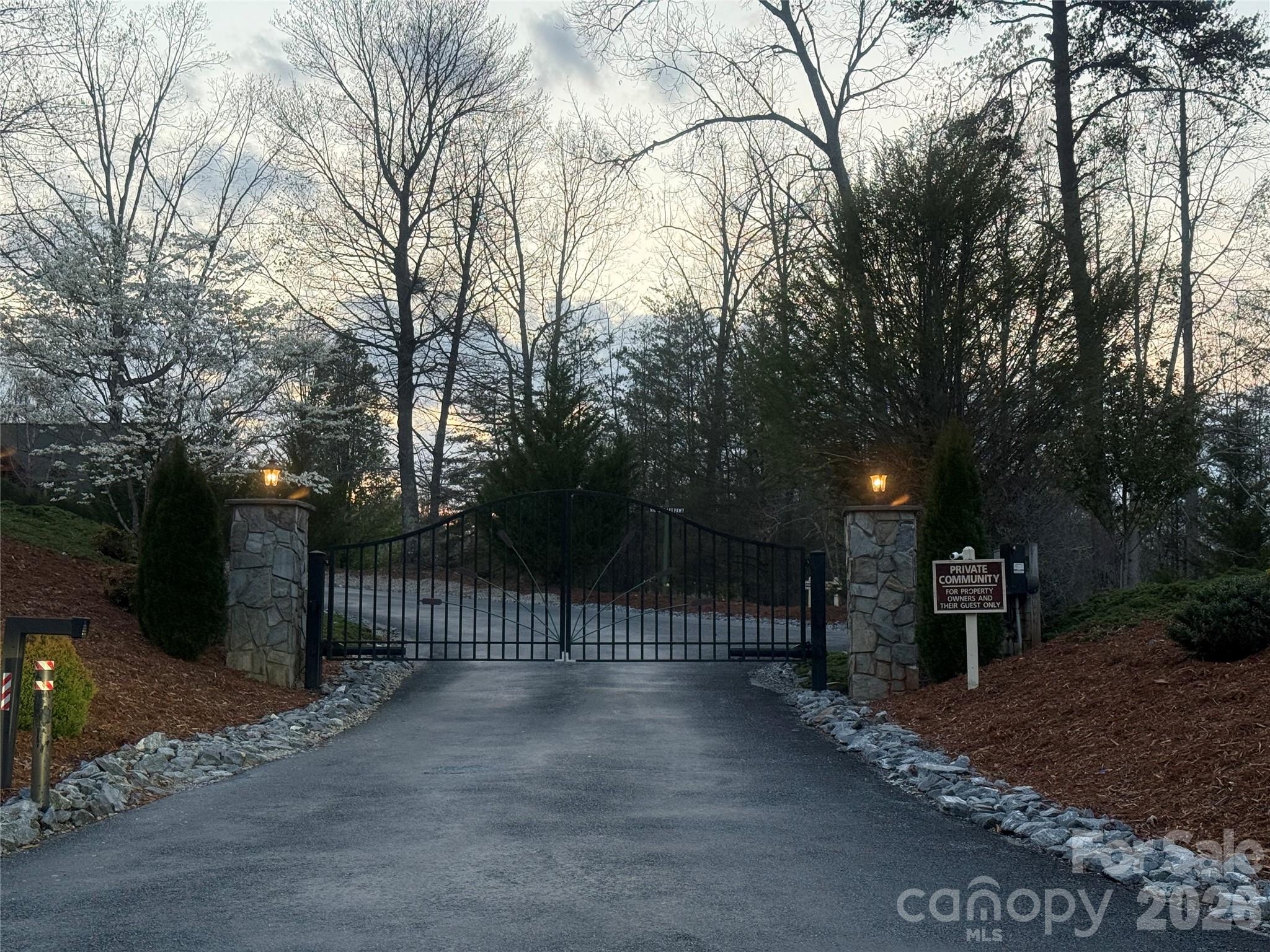 476 Double Eagle Drive Nebo NC 28761