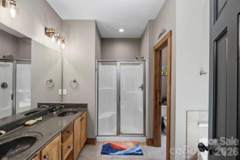 280 Bear River Lodge Trail Marshall NC 28753