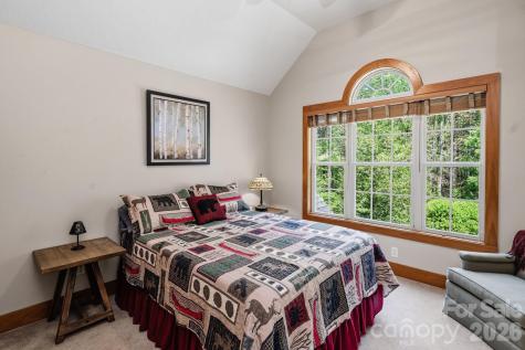 280 Bear River Lodge Trail Marshall NC 28753