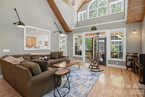 280 Bear River Lodge Trail Marshall NC 28753