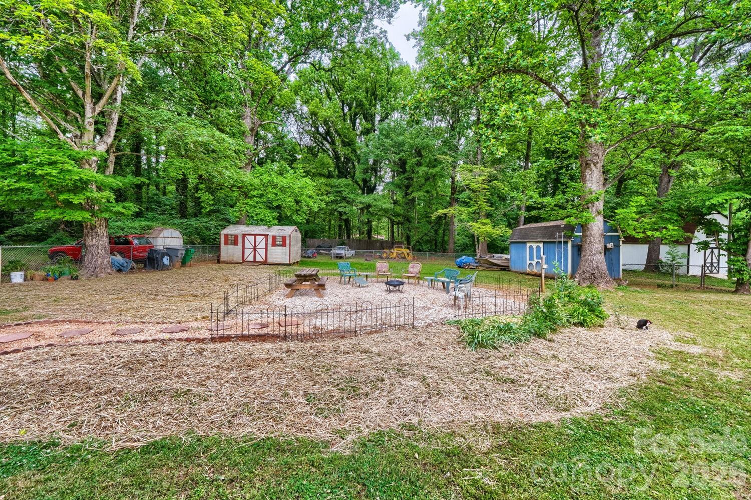 3917 Lake Road Charlotte NC 28269