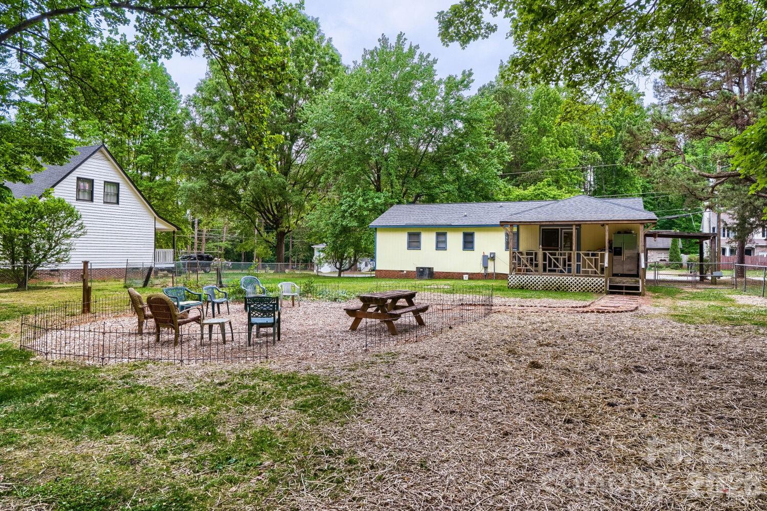 3917 Lake Road Charlotte NC 28269