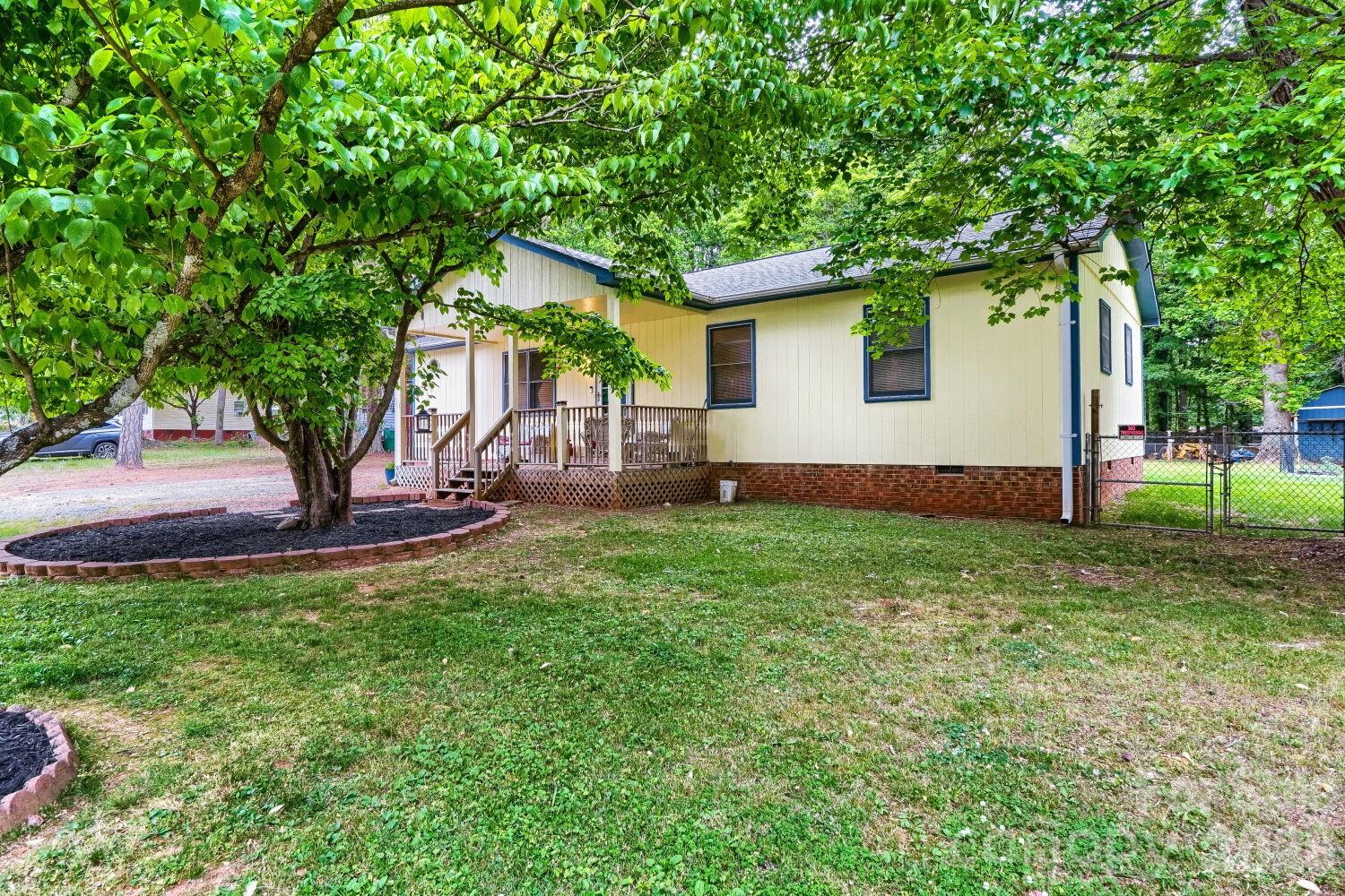 3917 Lake Road Charlotte NC 28269