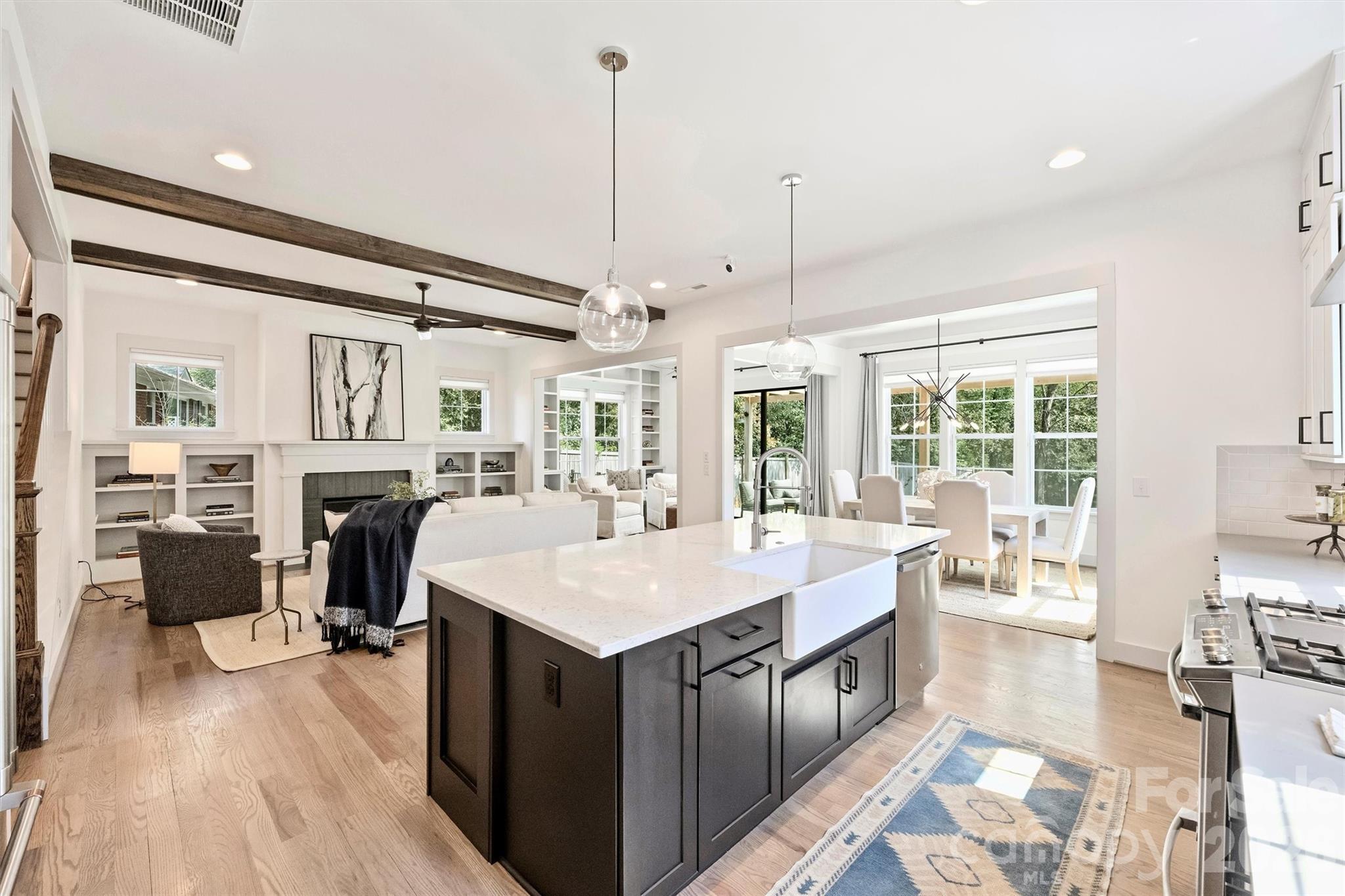 1414 Briar Creek Road Charlotte NC 28205