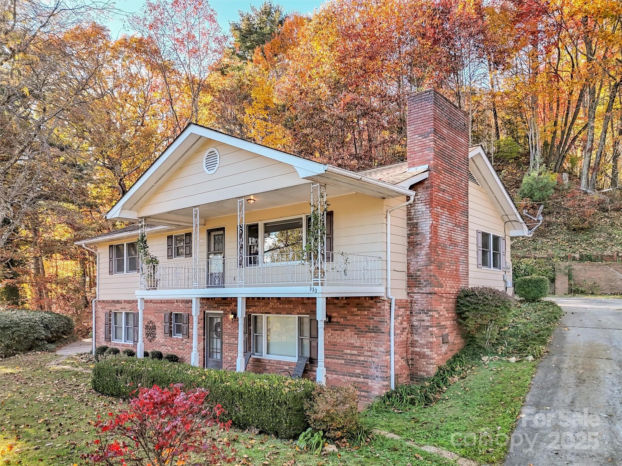 930 Scenic Circle Waynesville NC 28786