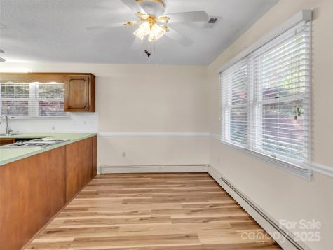 930 Scenic Circle Waynesville NC 28786