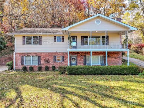 930 Scenic Circle Waynesville NC 28786