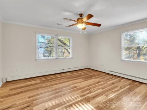 930 Scenic Circle Waynesville NC 28786