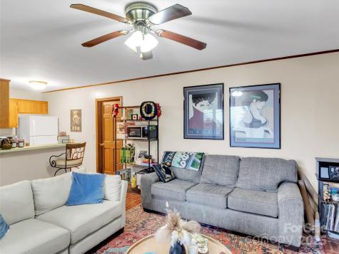 930 Scenic Circle Waynesville NC 28786