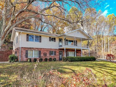 930 Scenic Circle Waynesville NC 28786