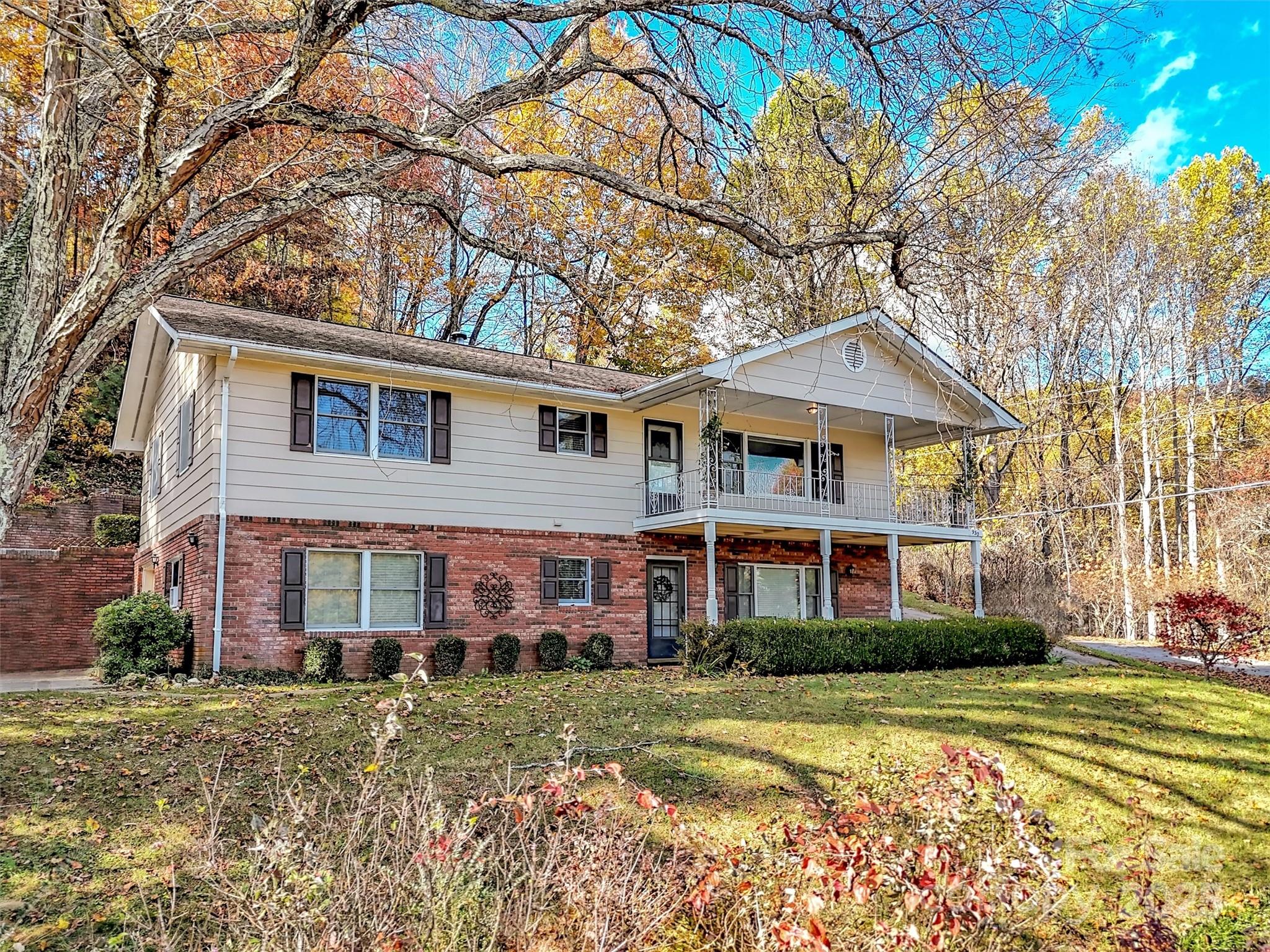 930 Scenic Circle Waynesville NC 28786