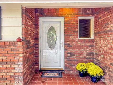 930 Scenic Circle Waynesville NC 28786