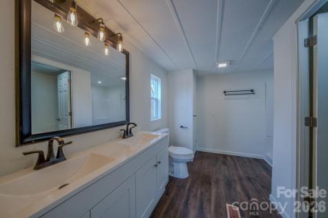 8 Teal Lane Candler NC 28715