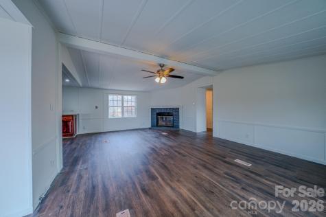 8 Teal Lane Candler NC 28715