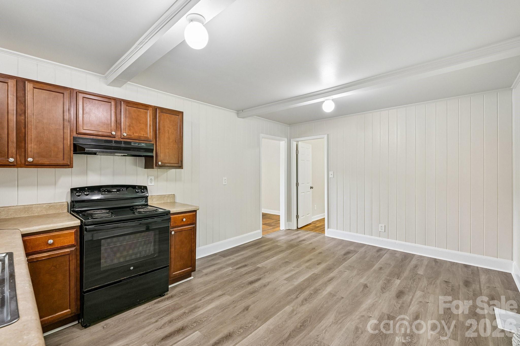 3935 Crestridge Drive Charlotte NC 28217