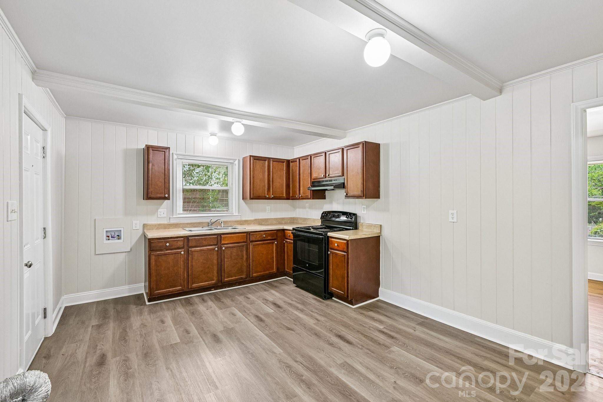 3935 Crestridge Drive Charlotte NC 28217