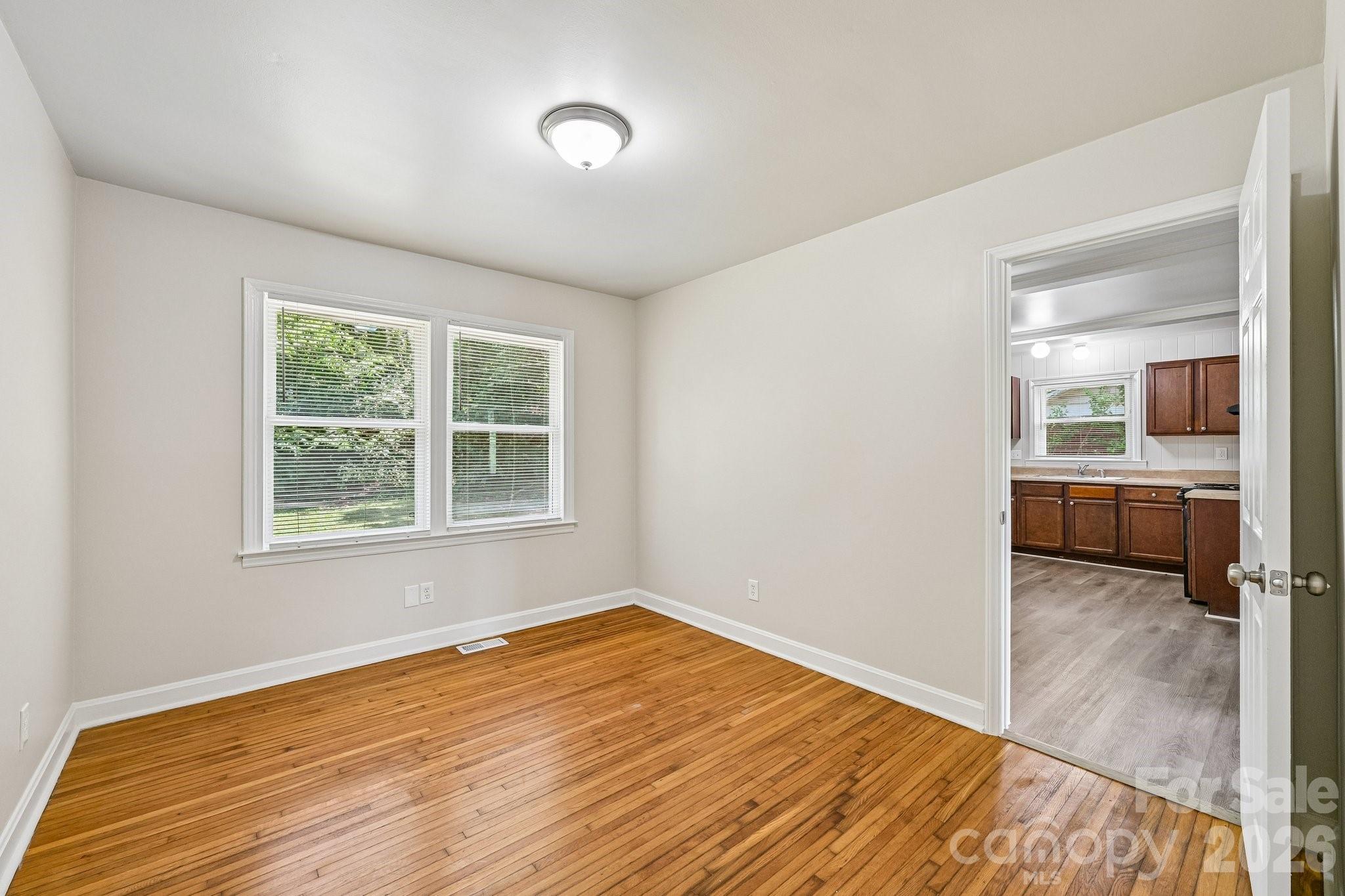3935 Crestridge Drive Charlotte NC 28217