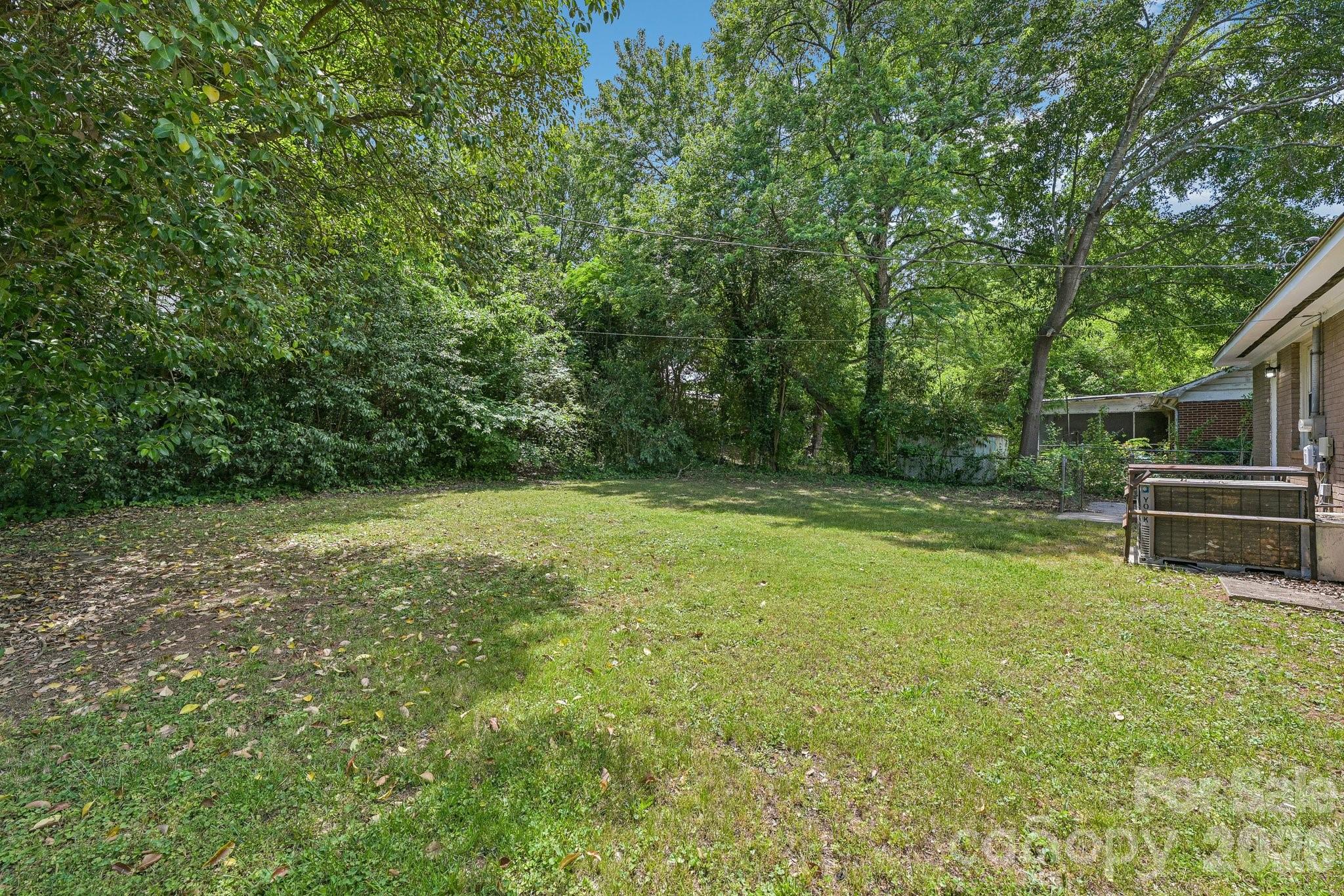 3935 Crestridge Drive Charlotte NC 28217