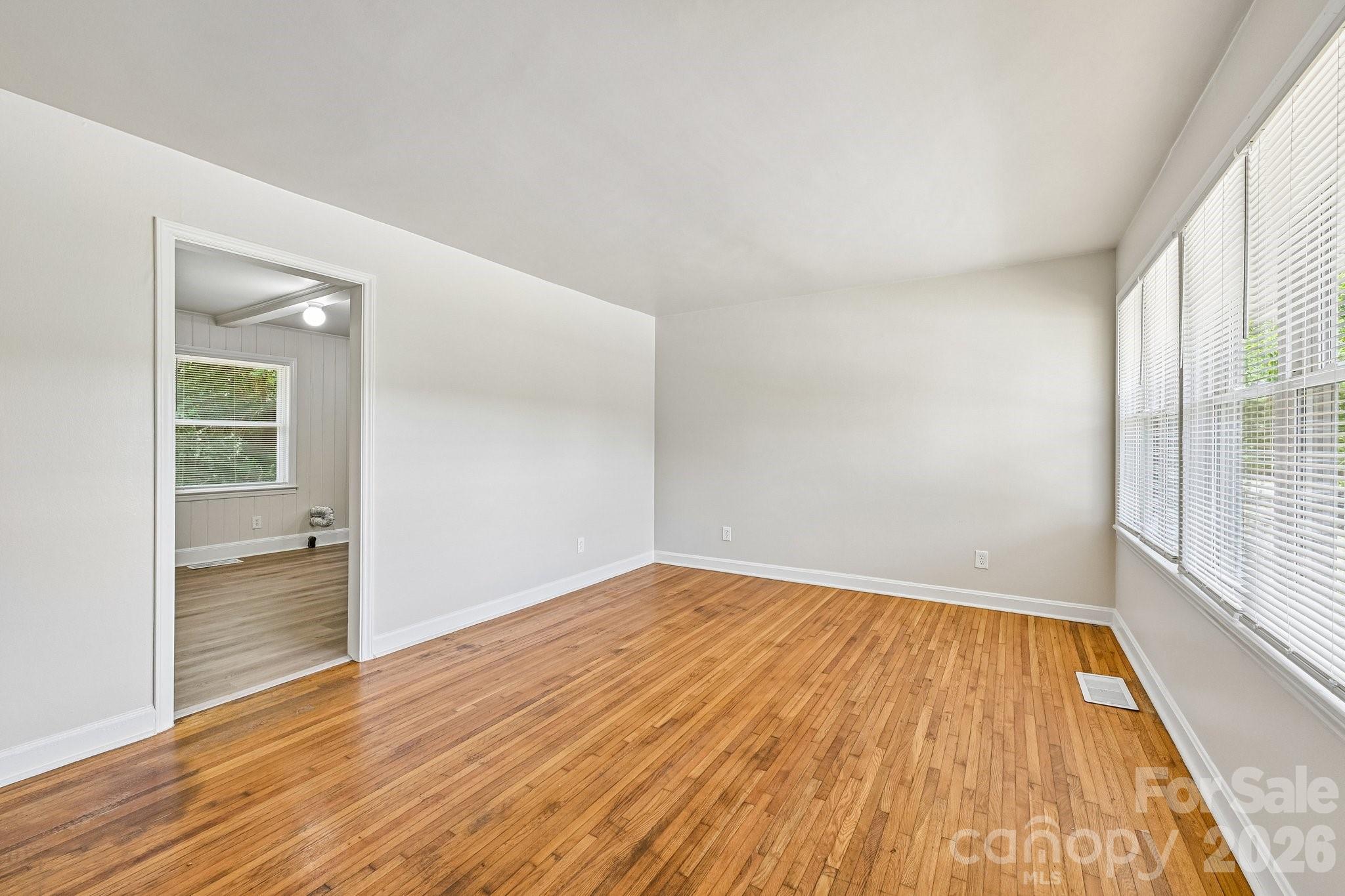 3935 Crestridge Drive Charlotte NC 28217