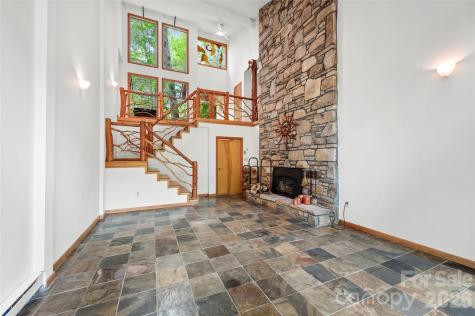 1483 Old Fort Road Fairview NC 28730