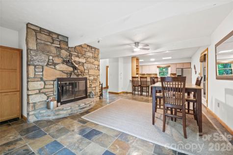 1483 Old Fort Road Fairview NC 28730
