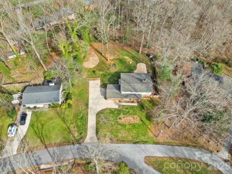 5313 Montevista Drive Greensboro NC 27407