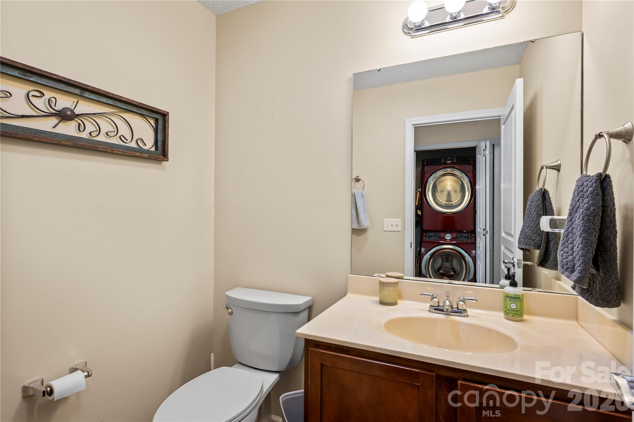 27 Sunview Circle Arden NC 28704